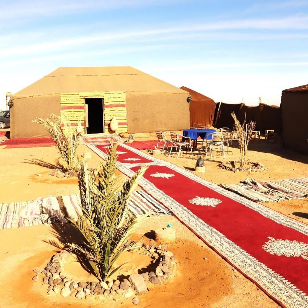 Bivouac La Fibule Des Dunes Merzouga Buitenkant foto