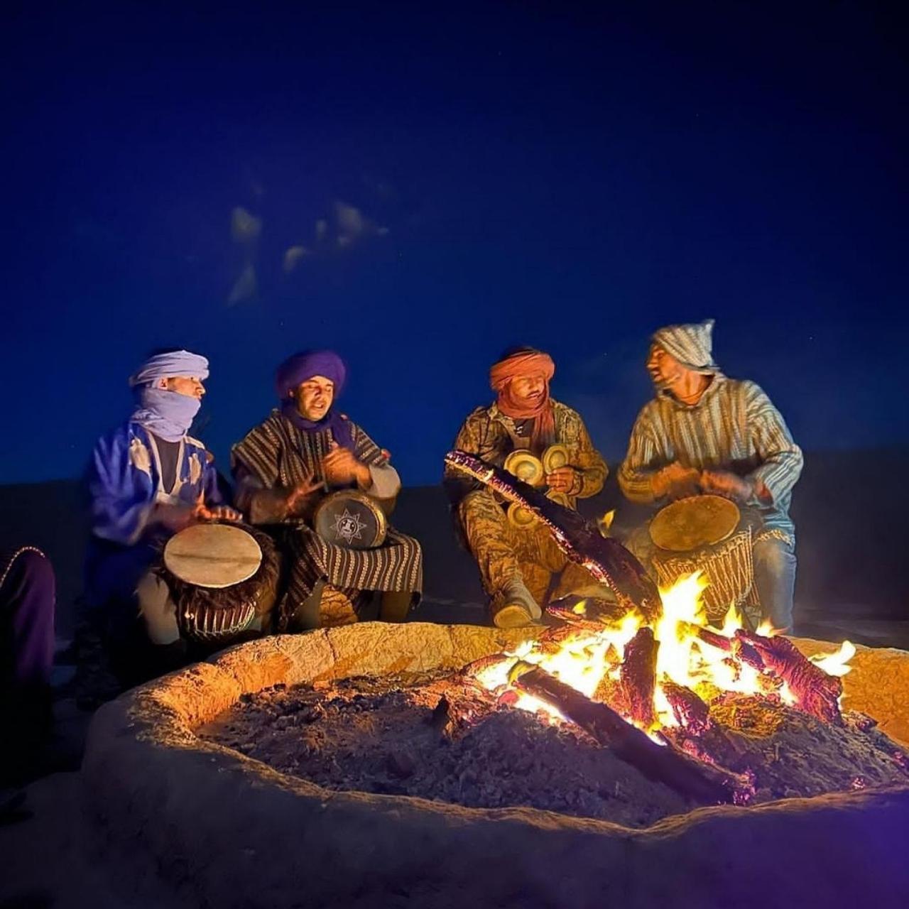 Bivouac La Fibule Des Dunes Merzouga Buitenkant foto