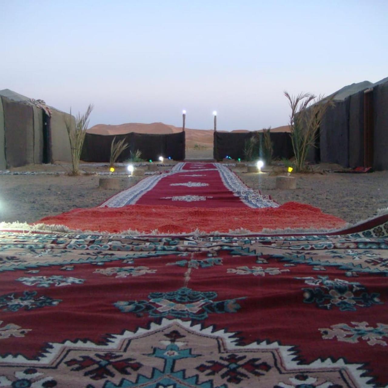 Bivouac La Fibule Des Dunes Merzouga Buitenkant foto