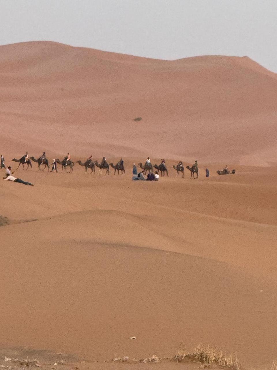 Bivouac La Fibule Des Dunes Merzouga Buitenkant foto